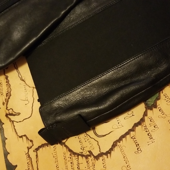 Geox Italian leather brand new boots, available for 5 days only - Picture 4 of 5